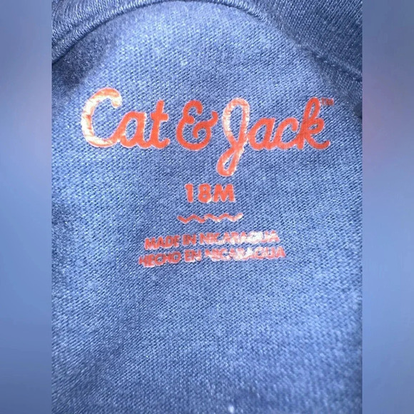 Cat and Jack t-shirt size 18m - Picture 3 of 6